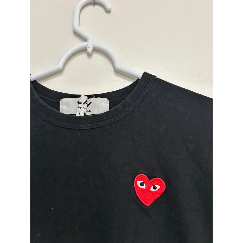 Comme des Garcons Play Black Red Heart Logo T-Shirt AZ-T108 Mens L Japan